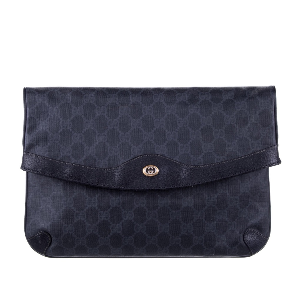 Gucci vintage clutch understated luxury